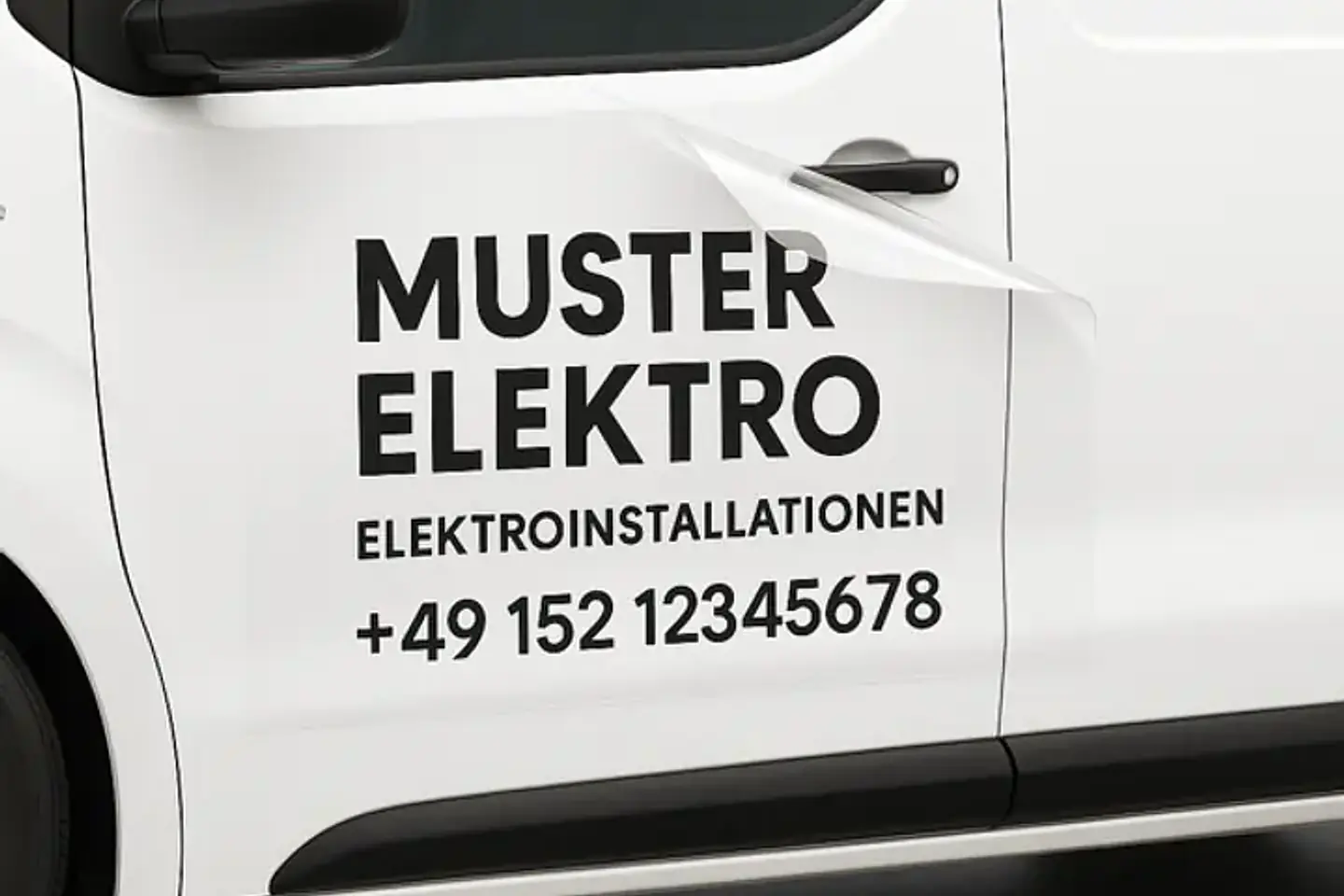 Fahrzeugbeschriftung als Klebeschrift